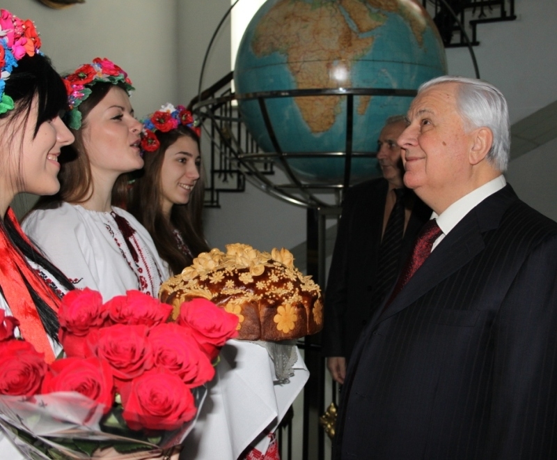 ЗВІТНО-ВИБОРНА КОНФЕРЕНЦІЯ УКРАЇНСЬКОЇ РАДИ МИРУ (2012)